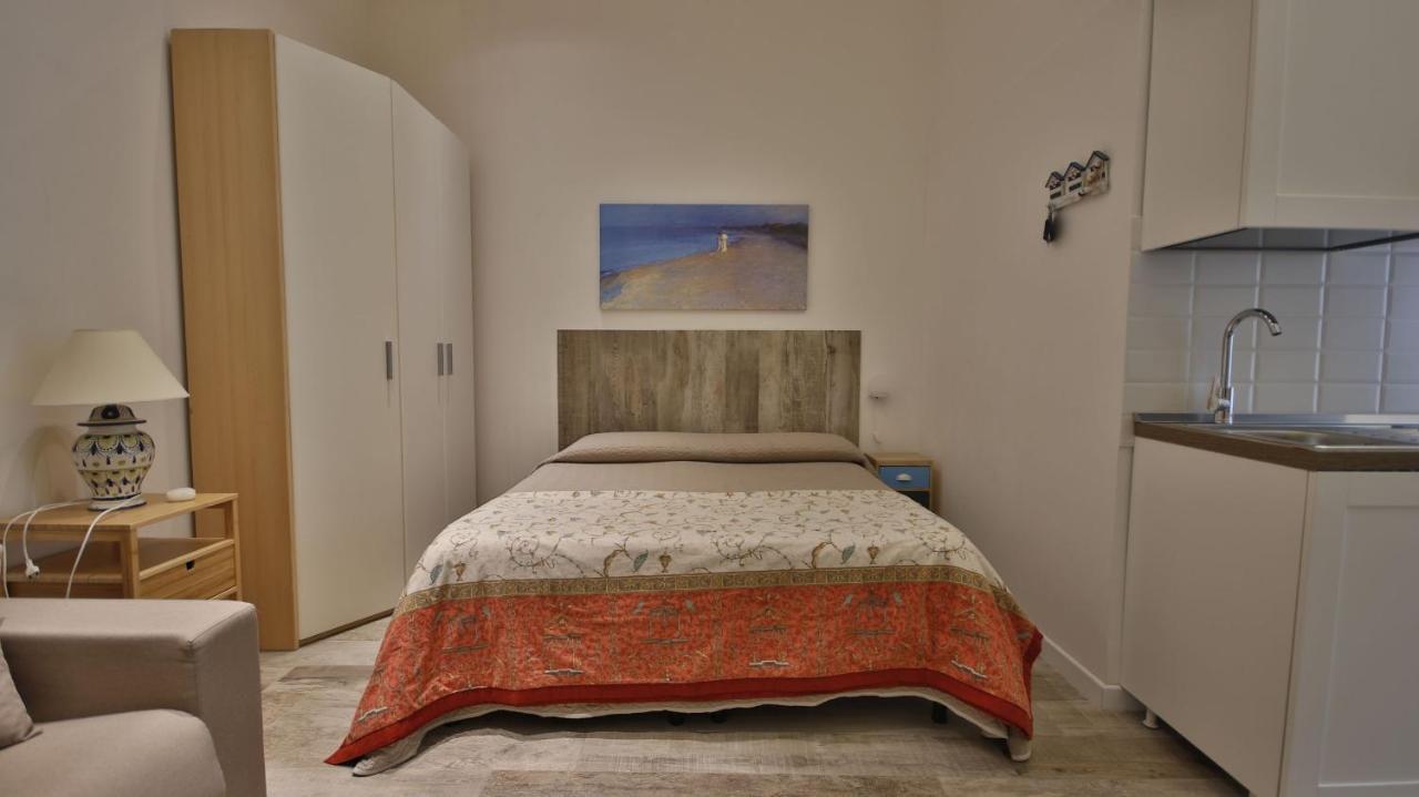 Casa Levante A 75 Mt Dalla Spiaggia Monopoli Kültér fotó