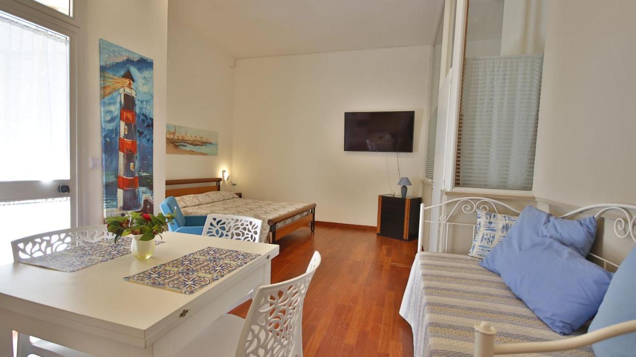 Casa Levante A 75 Mt Dalla Spiaggia Monopoli Kültér fotó