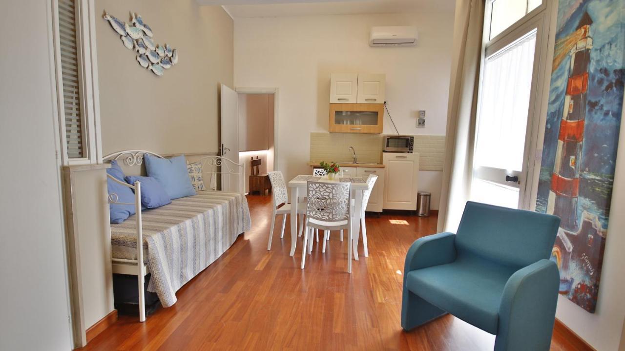 Casa Levante A 75 Mt Dalla Spiaggia Monopoli Kültér fotó
